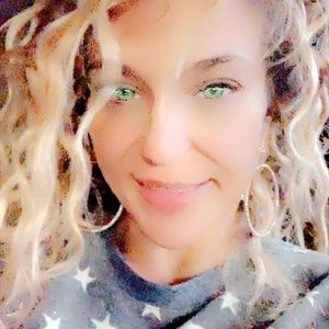 Meet your Posher, Ashliana